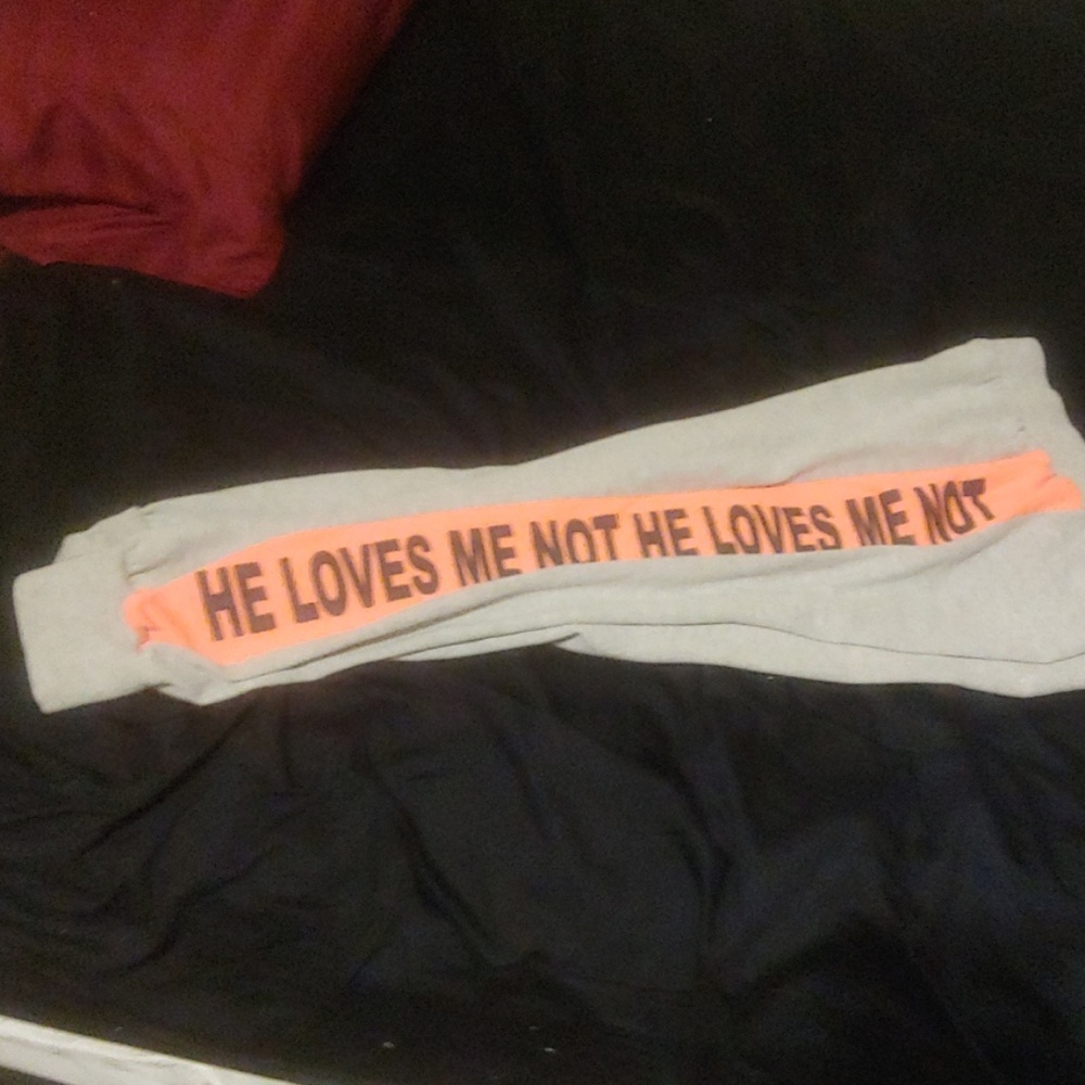 Grey sweatpants with hot pink strips on side